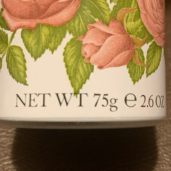 (1) Crabtree Evelyn rosewater talc free body powder 2.6 oz new sealed.